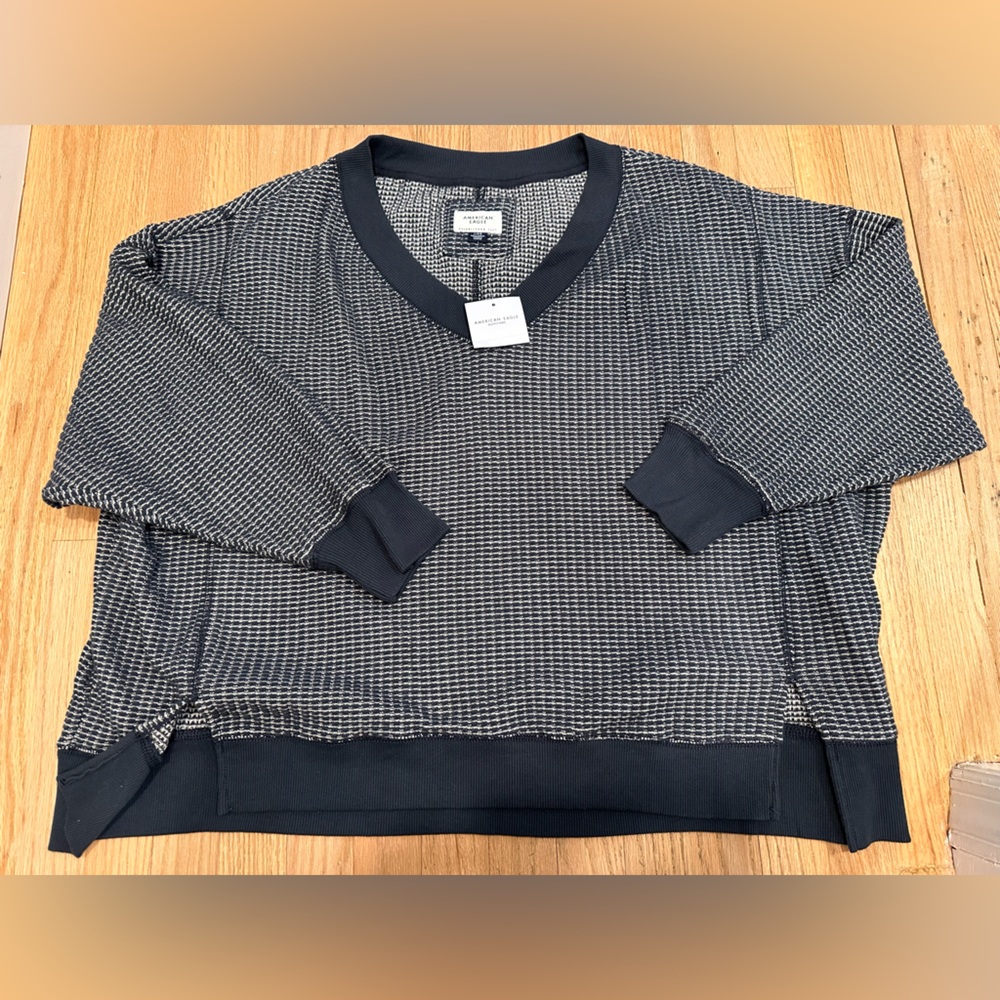American Eagle Outfitters Black and White Knit Sweater